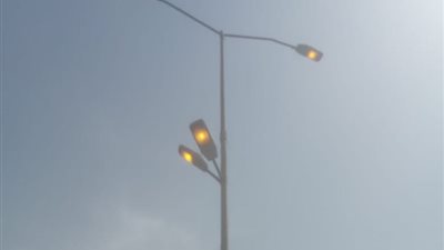 تعمل نهارًا، أعمدة الإنارة بأكتوبر إهدار للمال العام وتعيق خطة تخفيف الأحمال (صور)