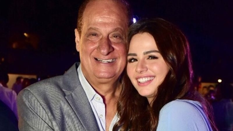 هنادي مهنا ووالدها