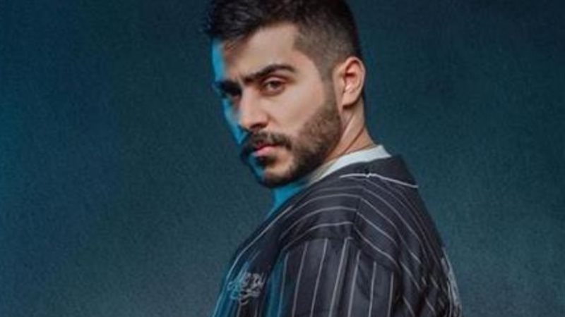 أحمد كامل