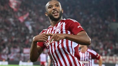 أيوب الكعبي يسجل هدف قاتل لفريق أولمبياكوس في الدقيقة 115 (فيديو)
