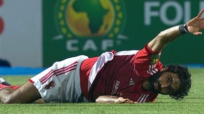 أول تحرك من حسين الشحات بعد حكم حبسه وتغريمه (خاص)
