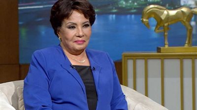 فردوس عبد الحميد: والدي كان معارض دخولي التمثيل وتوقع فشلي