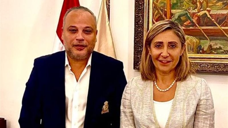 تامر عبدالمنعم ووزيرة الثقافة