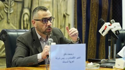 «خبير اقتصادي»: المحنة التي مررنا بها هي سبب إصدار كتاب يبسط المصطلحات للمواطن