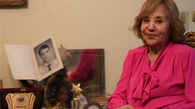 آمال رمزي لـ «الجمهور»: أشرف عبد الغفور رفض يبوسني عشان التزامه