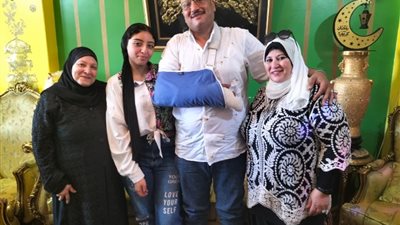 الثالثة على الشهادة الإعدادية بدمياط :حلمي أكون إعلامية (صور وفيديو)