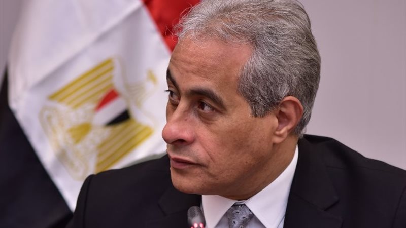 وزير العمل