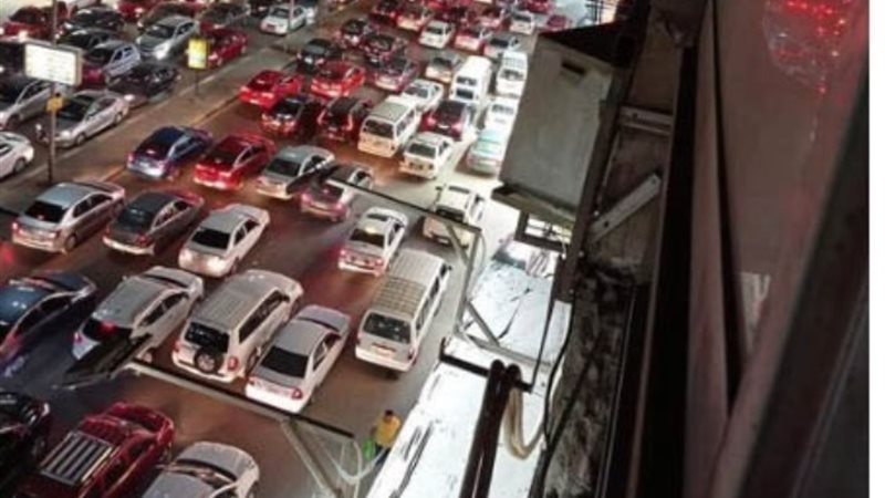 زحام مرورى بشارع الهرم