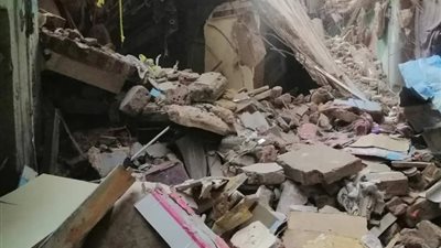 قرار جديد من النيابة عن سبب انهيار عقار الدقهلية
