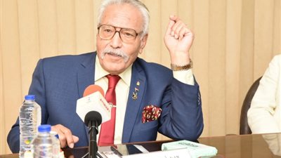 اللواء محي نوح يكشف تفاصيل معركة «رأس العش»: القبائل السيناوية ساعدتنا