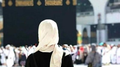 تزامنا مع موسم الحج، ما أحكام طواف الوداع للحائض والنفساء؟