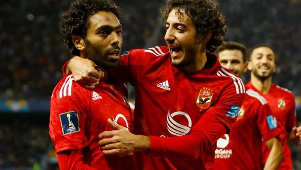 لاعبو النادي الأهلي