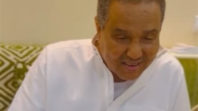 دويتو مع آمال ماهر، أول ظهور لفنان العرب بعد رحلة علاج الكيماوي (فيديو)