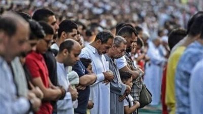تبدأ عملها اليوم، وزير الأوقاف يشكل لجنة لمتابعة الإعداد لصلاة العيد