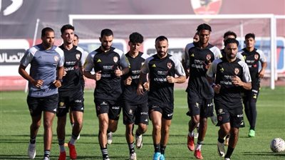الأهلي يضع خطة مواجهة فاركو في الدوري المصري