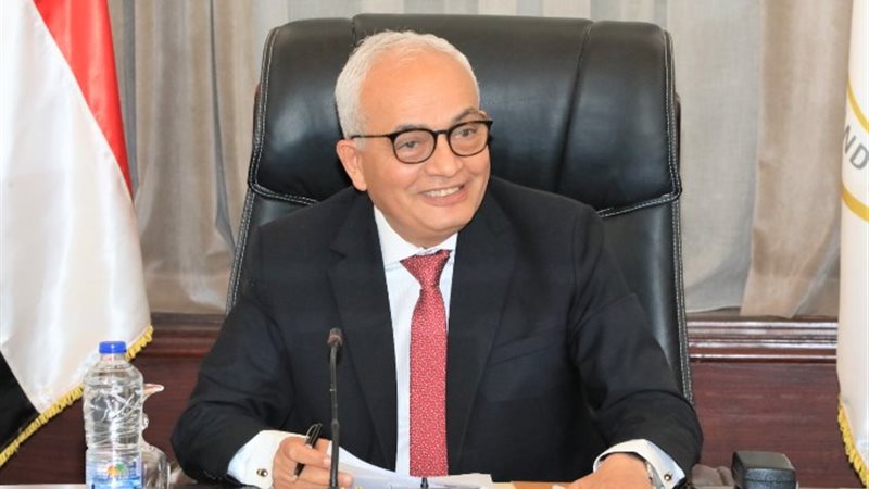 الدكتور رضا حجازي وزير التربية والتعليم والتعليم الفني