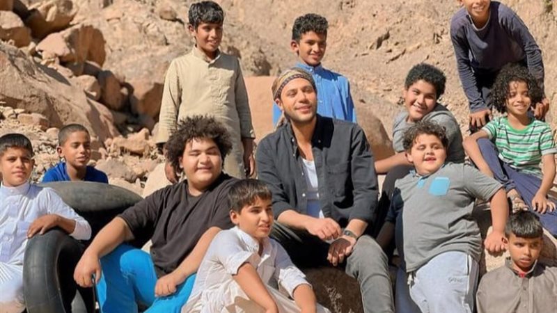 فيلم اللعب مع العيال