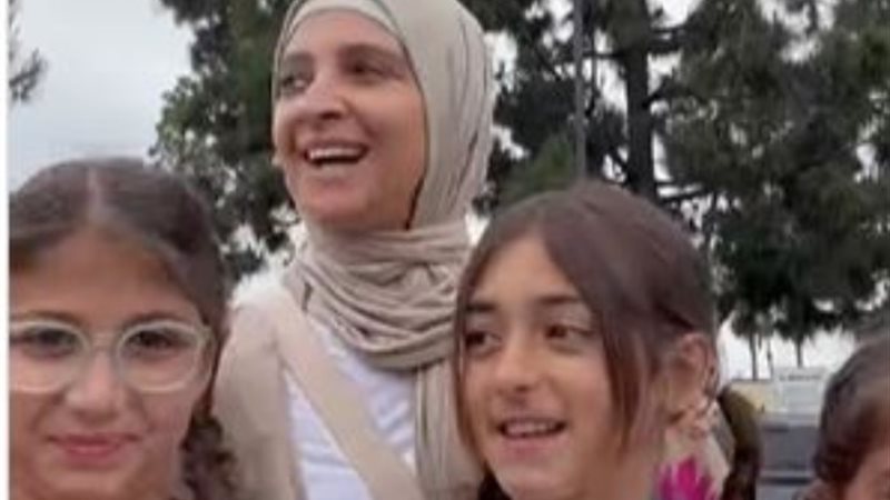 حنان ترك وأولادها