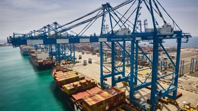 الإمارات تستثمر 4.7 مليون دولار بالموانئ المصرية لتعظيم سياحة اليخوت