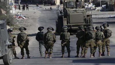 جيش الاحتلال الإسرائيلي ينفذ هجمات على بلدة الناقورة جنوب لبنان