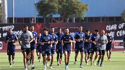 الأهلي يستعيد ثنائي الفريق قبل مباراة الاتحاد السكندري في الدوري