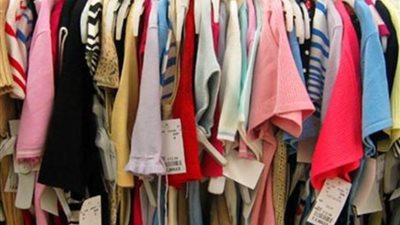 الرجالة عيدهم لحمة، ارتفاع الطلب على الملابس الحريمي والأطفال