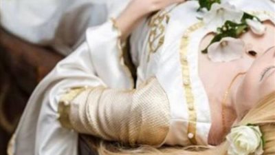 «فستان الفرح بقى كفن»، الموت يخطف عروسين قبل حفل زفافهما