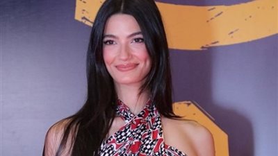 منها الملحد، تارا عماد تواصل نشاطها الفني بـ5 أعمال جديدة