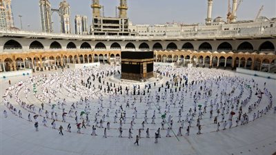 «لتكون 15 دقيقة»، تقصير خطبتي وصلاة الجمعة بالحرمين الشريفين