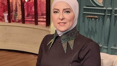 دعاء فاروق تعلن وفاة حماتها وتكشف عن موعد ومكان صلاة الجنازة
