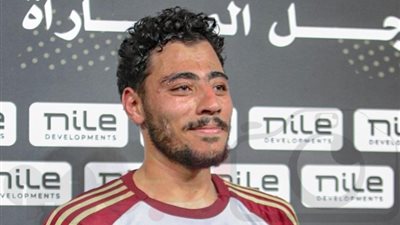 أكرم توفيق يحصد جائزة رجل مباراة الأهلي والداخلية في الدوري الممتاز