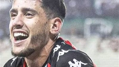 نادي سعودي ينافس الأهلي على ضم الجزائري بلعيد