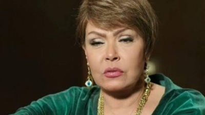 لوسي: التدخين دمرني وخضعت لـ3 عمليات في القلب بسببه