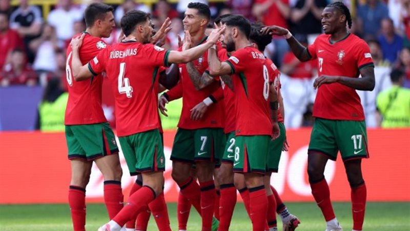 لاعبي البرتغال