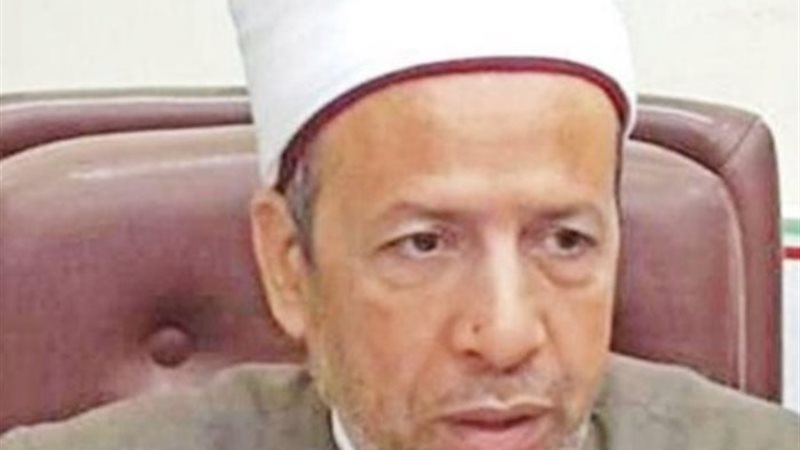الدكتور محتار مرزوق عميد كلية أول الدين السابق
