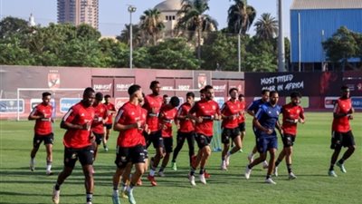 بعد إلغاء القمة، الأهلي يواصل تدريباته لمواجهة فاركو