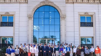 رئيس ميناء دمياط يستقبل وفد الأكاديمية الوطنية للتدريب (صور)