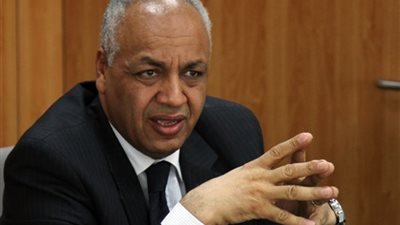 «30 يونيو.. أصل الحكاية» الخيار الأخير (6) أخطر 48 ساعة فى تاريخ مصر..تعليق العمل بالدستور وحل مجلس الشورى والاستقالات تضرب حكومة «قنديل» وواشنطن تتواصل مع خيرت الشاطر