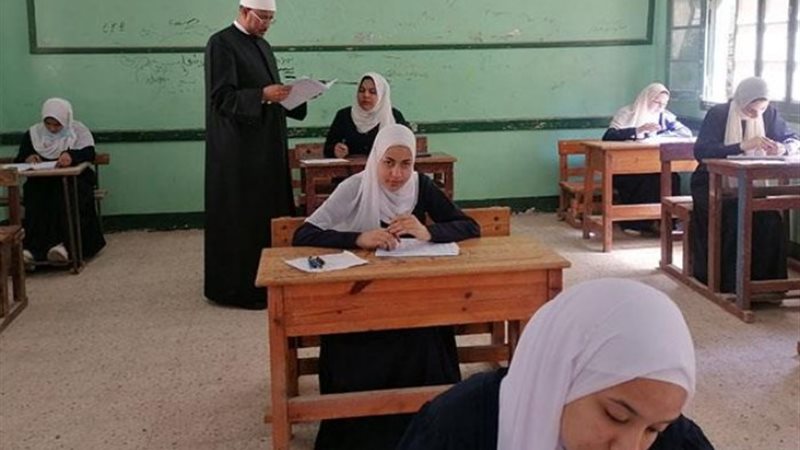 امتحانات الشهادة الثانوية الأزهرية