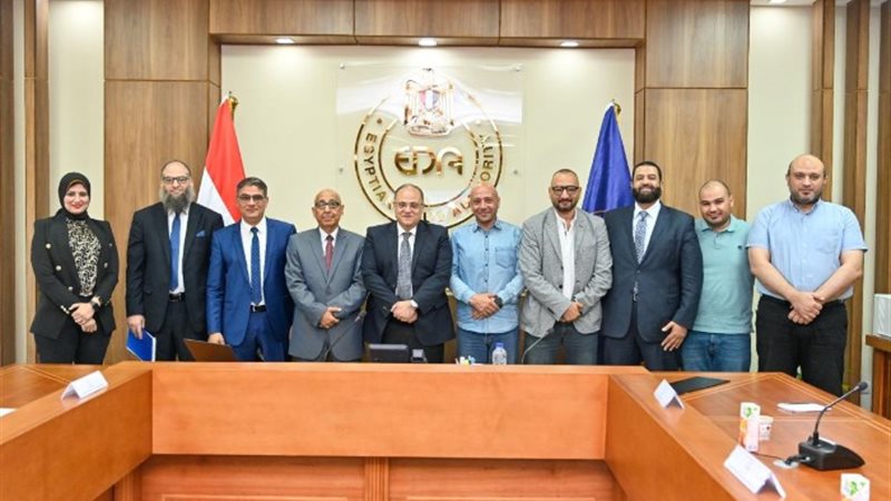 قادة هيئة وشعبة الأدوية في مصر
