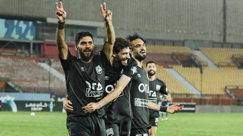 لاعبي زد