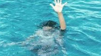 انتشال جثة طفل لقي مصرعه غرقاً في نهر النيل بالعياط