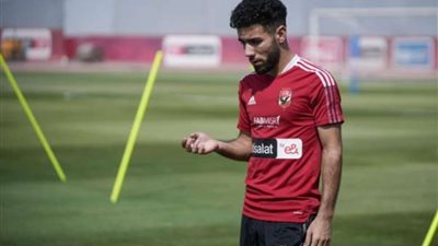 بسبب صفقة بلعيد، وكيل «القندوسي» يُعلن في بيان رسمي مقاضاة أحد البرامج
