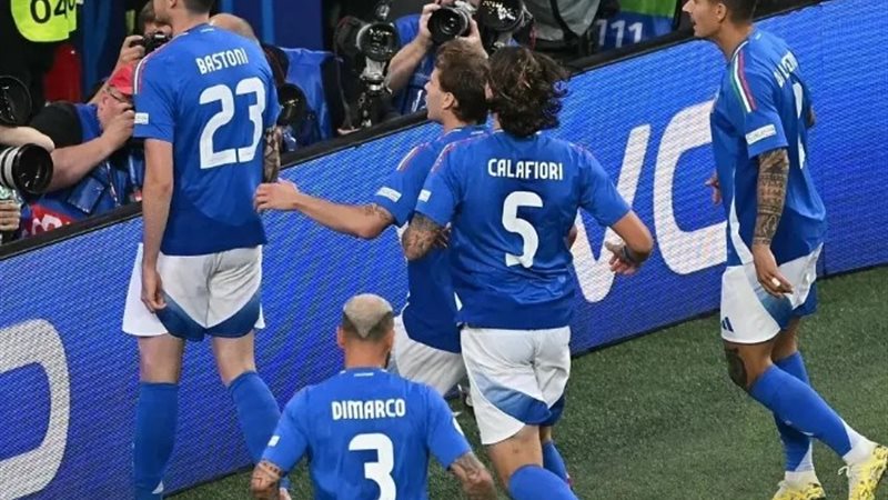 لاعبو منتخب إيطاليا