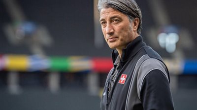 مدرب سويسرا مراد ياكين، ما تتغنى به اليوم كنت تلعنه أمس
