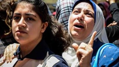 لماذا منحت الوزارة طلاب الثانوية العامة الدرجة الكاملة بامتحان الفيزياء؟