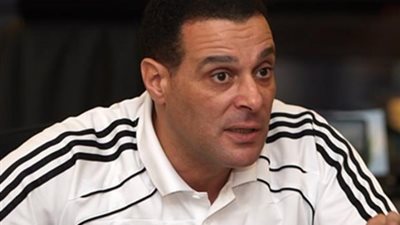 عصام عبدالفتاح يهاجم كلاتينبرج ويصفه بإنه ليس خبير أجنبي