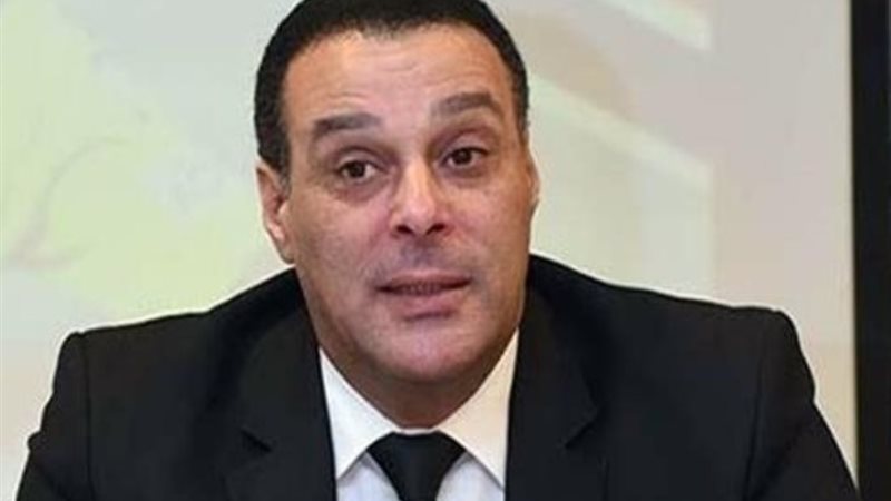 عصام عبد الفتاح