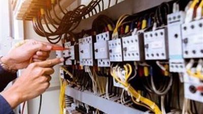 القابضة للكهرباء تنتهي من تركيب 213 ألف عداد ذكي