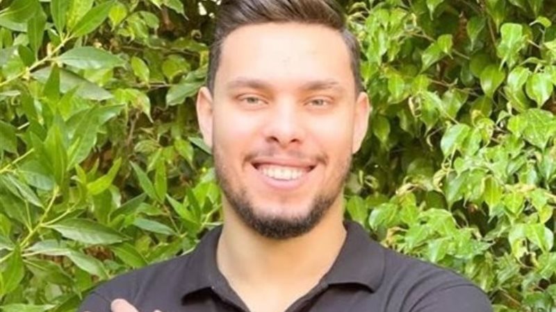 اليوتيوبر أحمد حسن